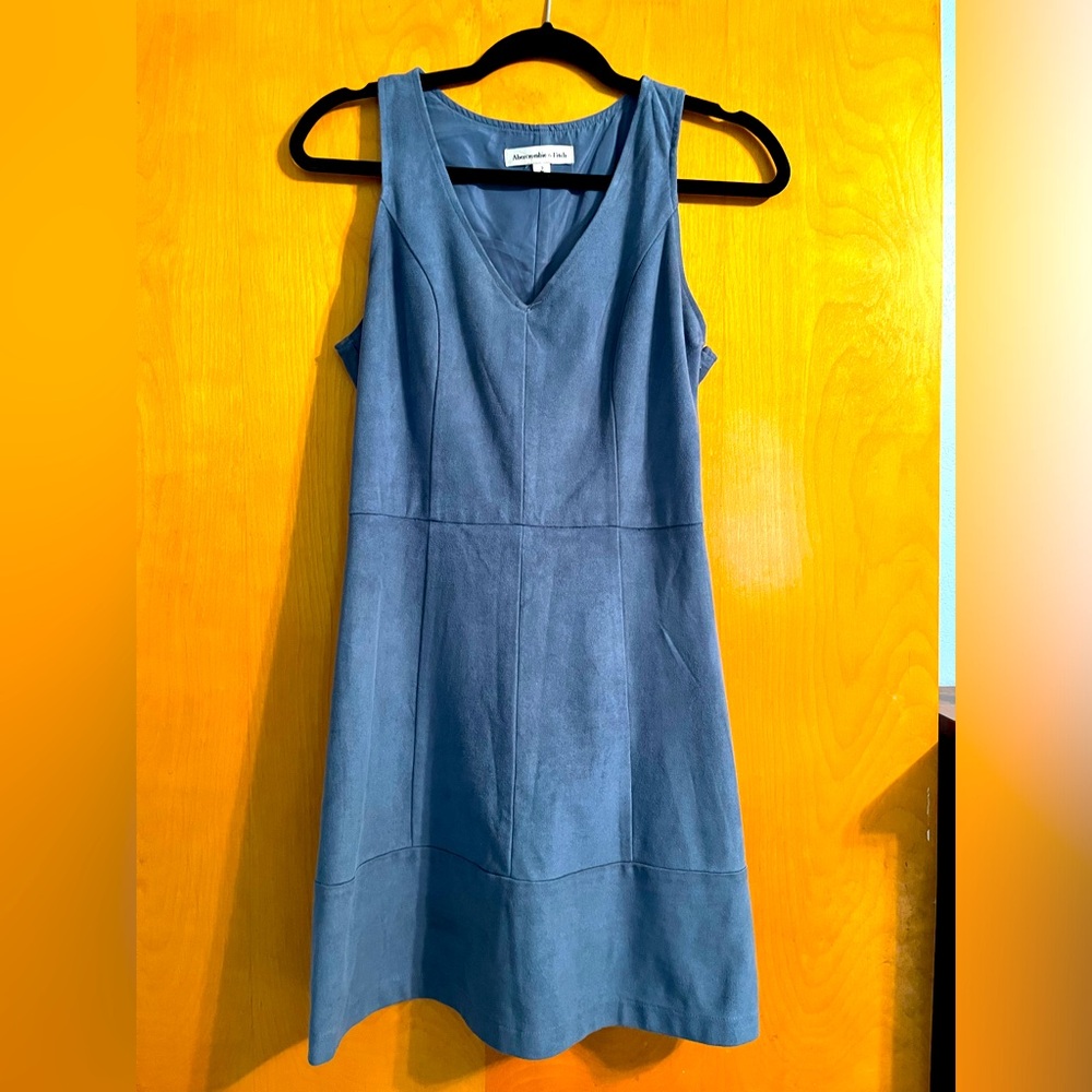 Love this dress just too small!